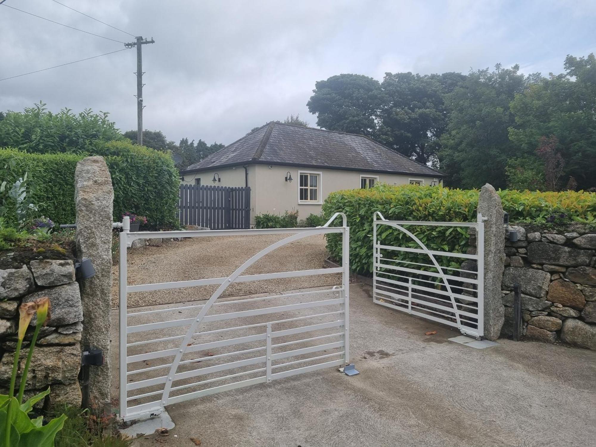 Cracatinni Mews Roundwood Exteriér fotografie